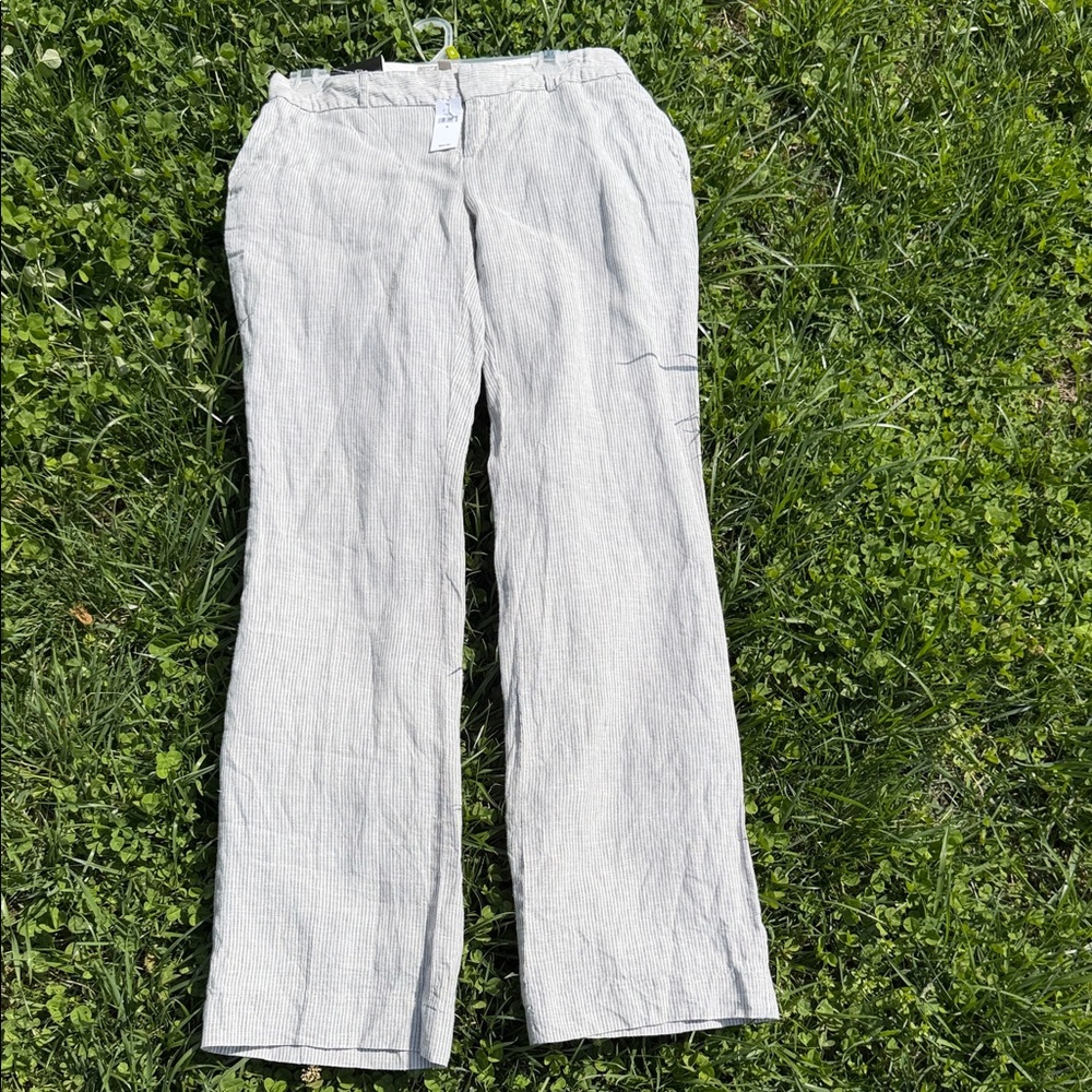 Banana Republic Linen Light Gray Pinstripe Women's Chinos